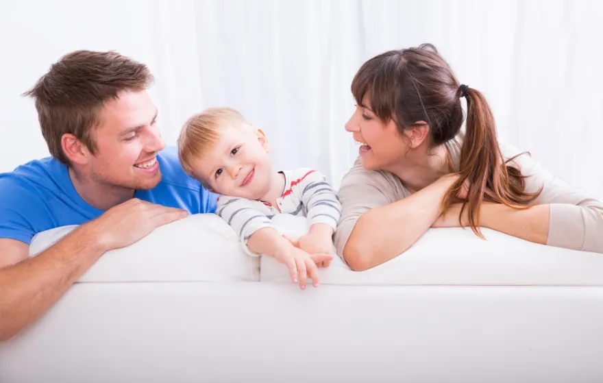 Glückliche Familie Vater, Mutter und Kind